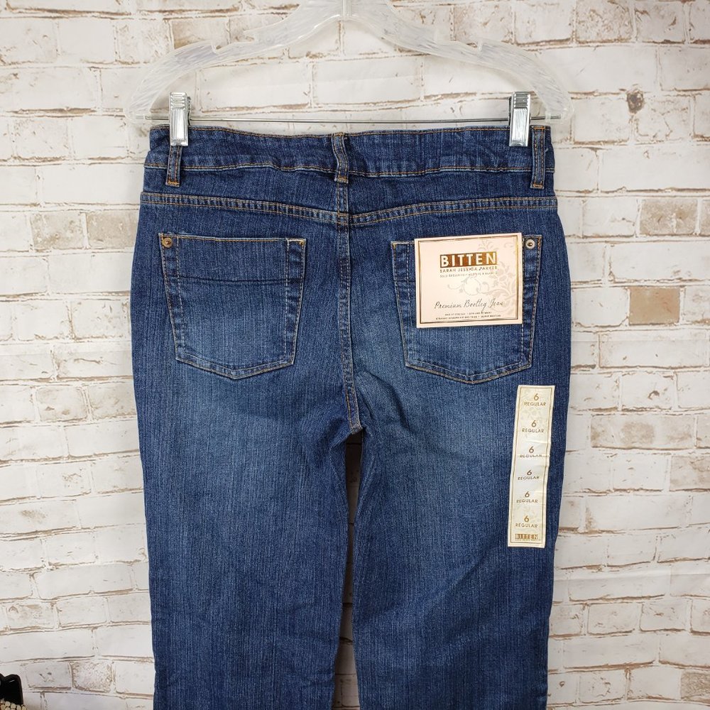NWT Bitten by Sarah Jessica Parker Size 6 Premium Bootleg Bootcut Jeans Stretch - Picture 6 of 11